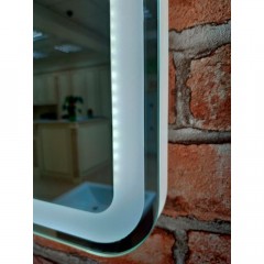 Зеркало Misty Неон 3 LED 80x80 сенсор на зеркале П-Нео080080-3ПРСНЗКУ